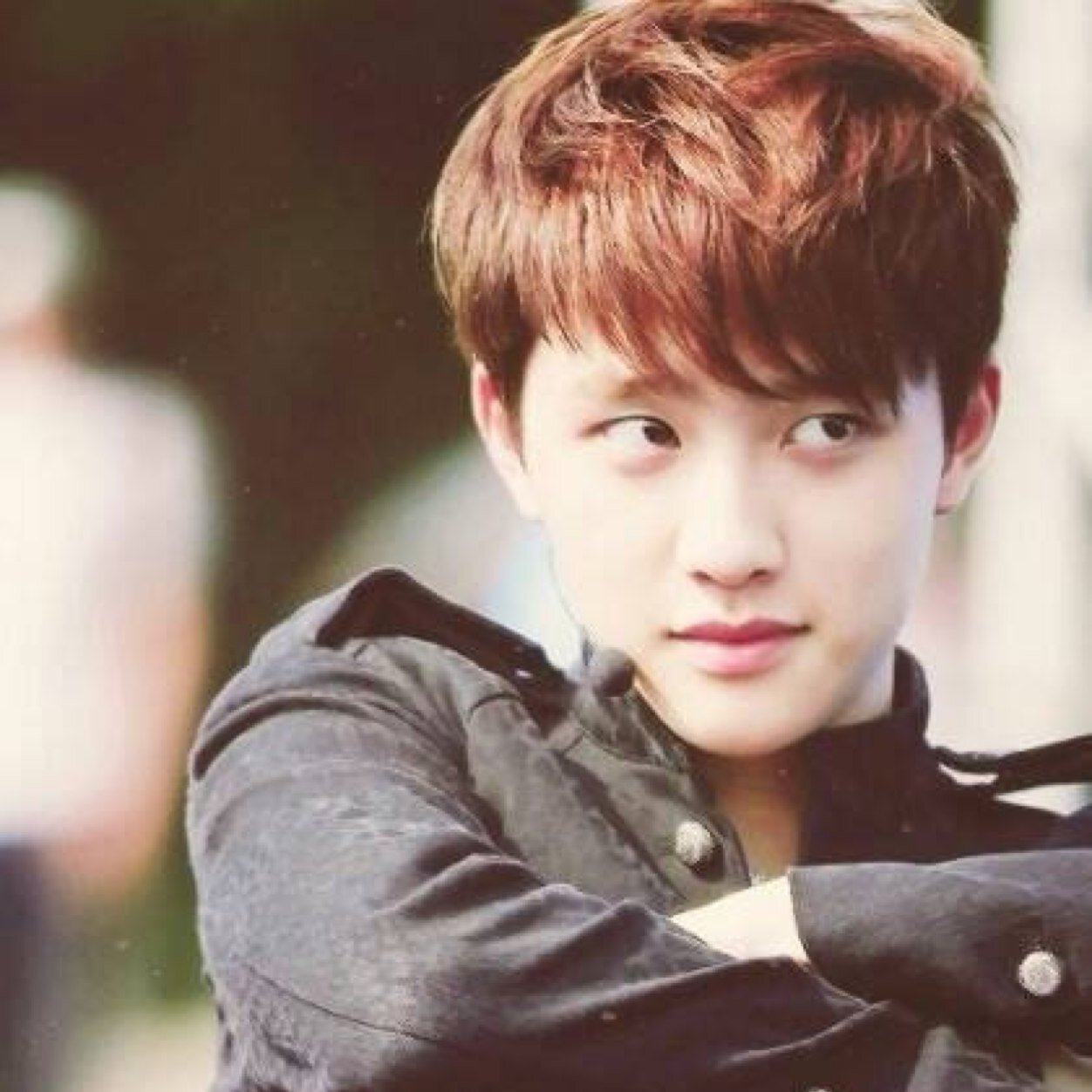 #WeAreOneEXO12