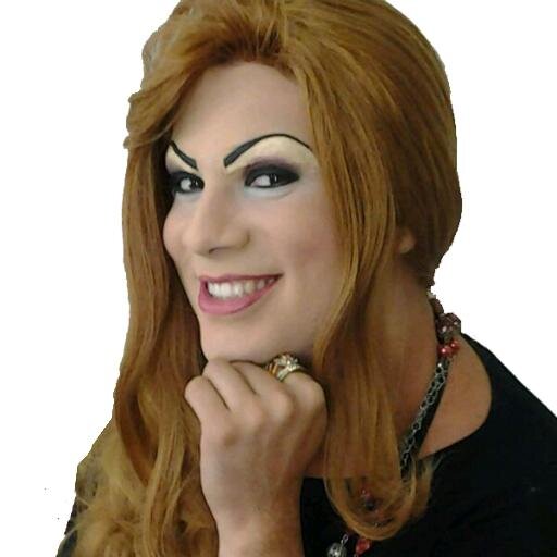 Personagem da TV pernambucana. Um luxo!
| http://t.co/nmO5z2vuet |
 Veja também:: Facebbok | Instagran
