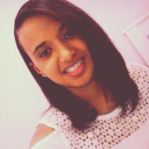 Distante, mas ligado ao coração. #Deus @bcbrunocardoso @vinisorriso #Fred #Sergio #Cris.♫ @FC_EternaMagia ! Fã do melhor Grupo de pagode  @sorrisomaroto *-*