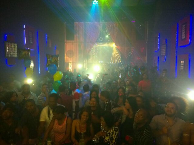 Estamos Ubicados en la Av Venezuela ( Al lado de Pizza Hutt) Una Disco Elegante para ti Mas Inf: Tel 809-788-1039 BB Pin 24D736A9