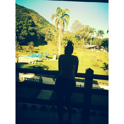 I live my life because every moment is important ∞