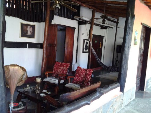 Posada con Habitaciones de Lujo y Gran Confort, Aire Acondicionado, Wi - Fi, A/C, TV por Cable, Desayuno, Estacionamiento, Hamacas, Masajes y Excursiones.