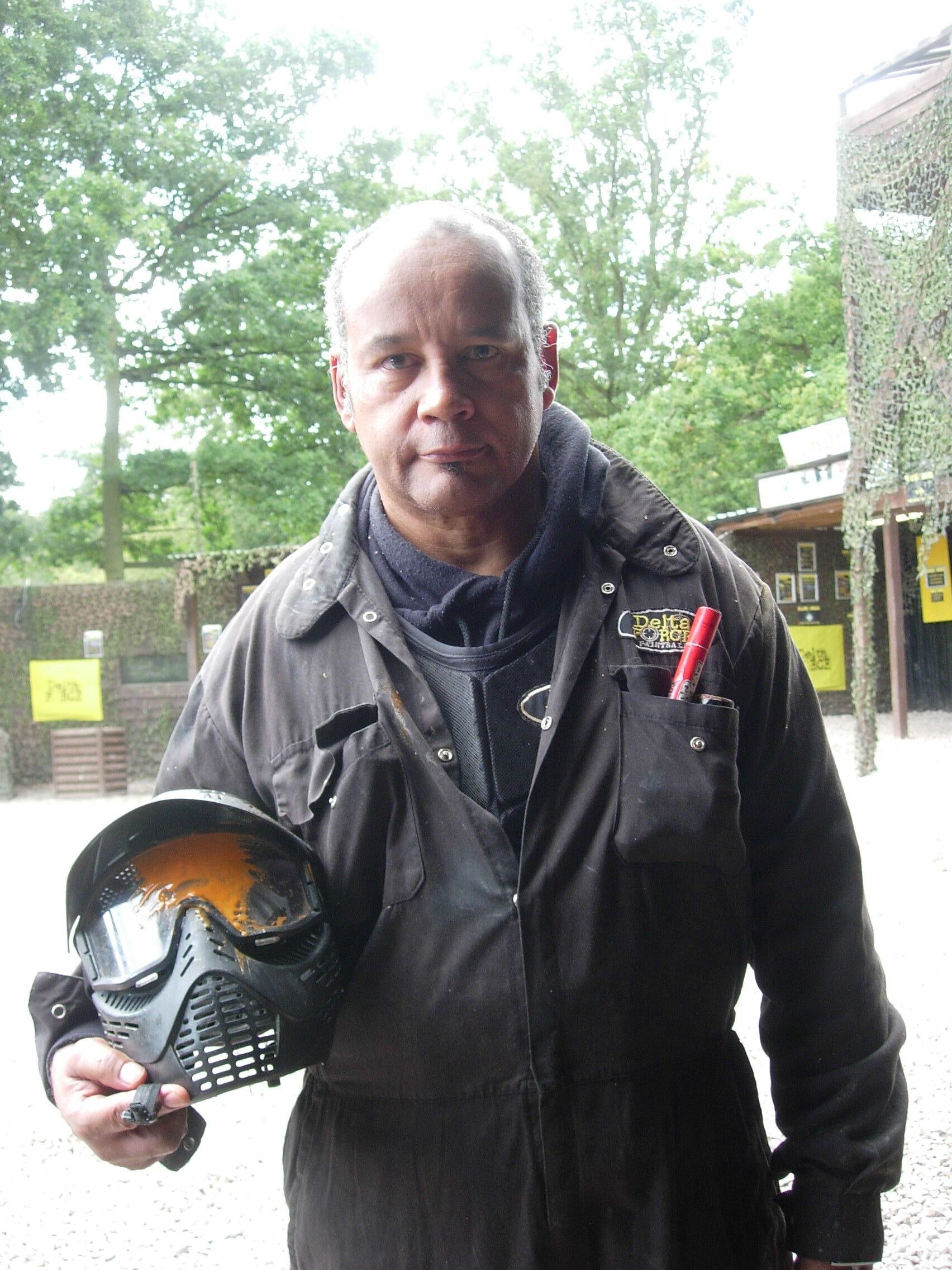 Alisdairdentist's profile picture. 