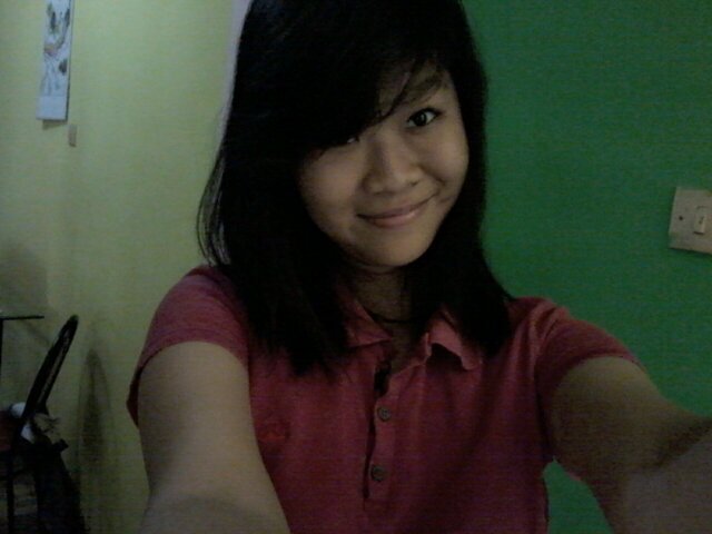 NandaPutri1911's profile picture. -