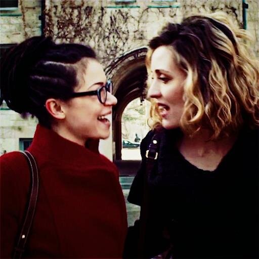 #OrphanBlack is my life @tatianamaslany is the best || @EvelyneBrochu || #CloneClub #Clonesbians