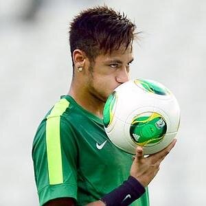 I love football, my biggest idols are neymar amazing, and perfect selena gomez and debby ryan ♡ ♥ ♡ and I ♡♥♡♥♡♥♡♥♡♥♡♥  TOKIO HOTEL @tonynsd11