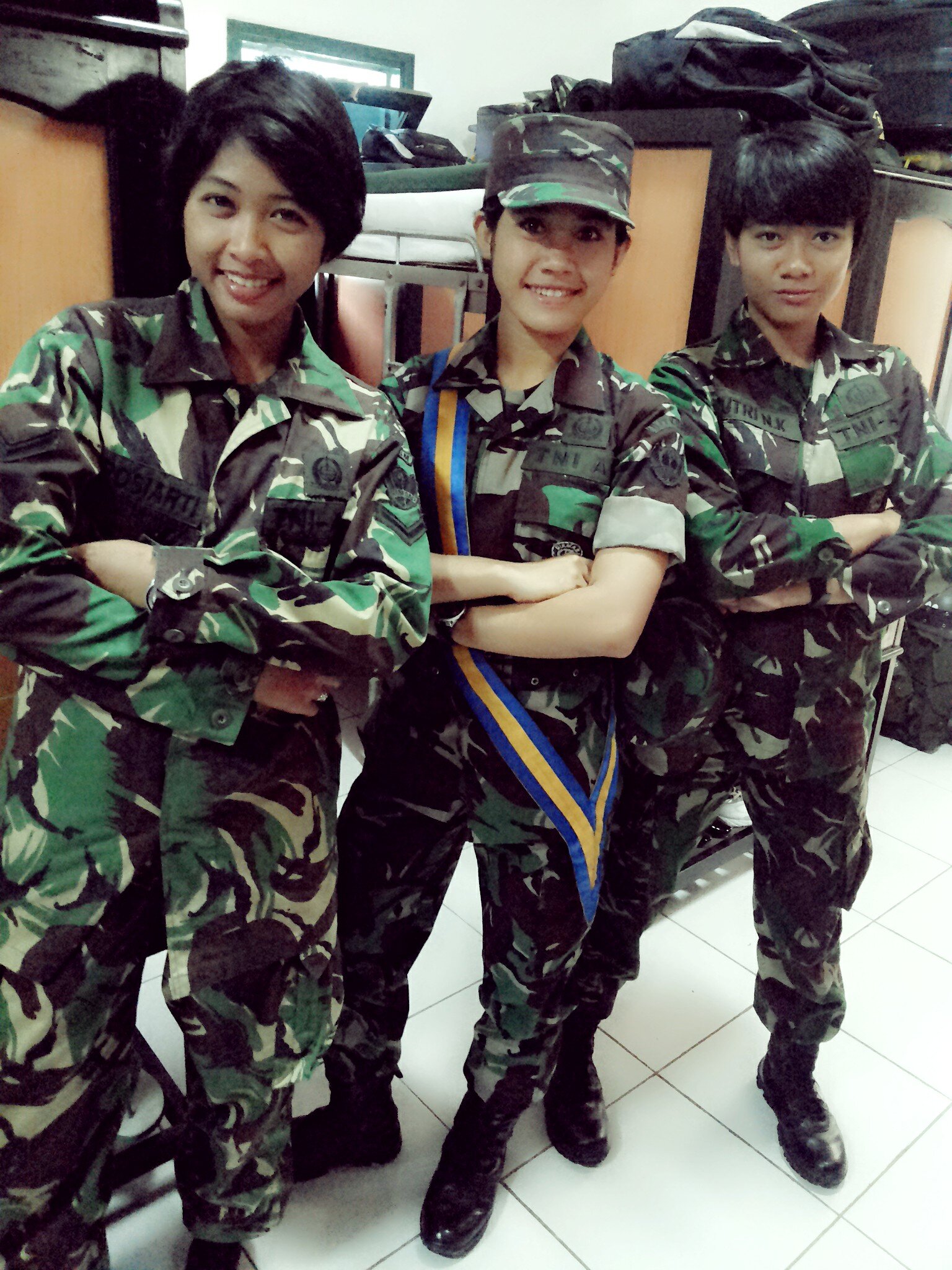 Yuly On Twitter Upacara Penutupan Prasis Dikmaba Tni Ad Tahap 1 Wanita Http T Co 8epxo6e6y1