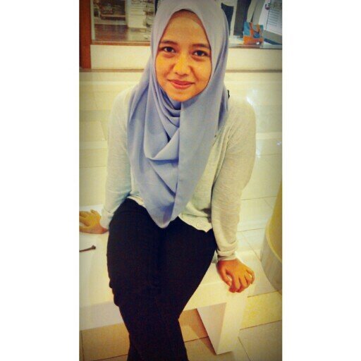 hanifa_asri's profile picture. 