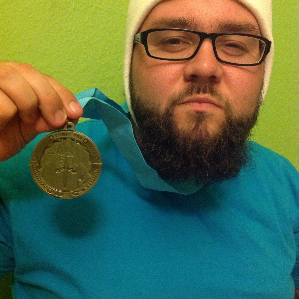 Software Engineer, Knight, Improv Actor, Comic Book Fan, Beard Sculptor 

My tweets are my own.