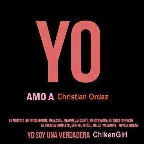 vivo por christian lo amo es mi idolo  , mi sueño es en que un dia diga en mi tiwtter que el me sigue