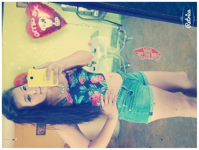 Holaaa*---*3