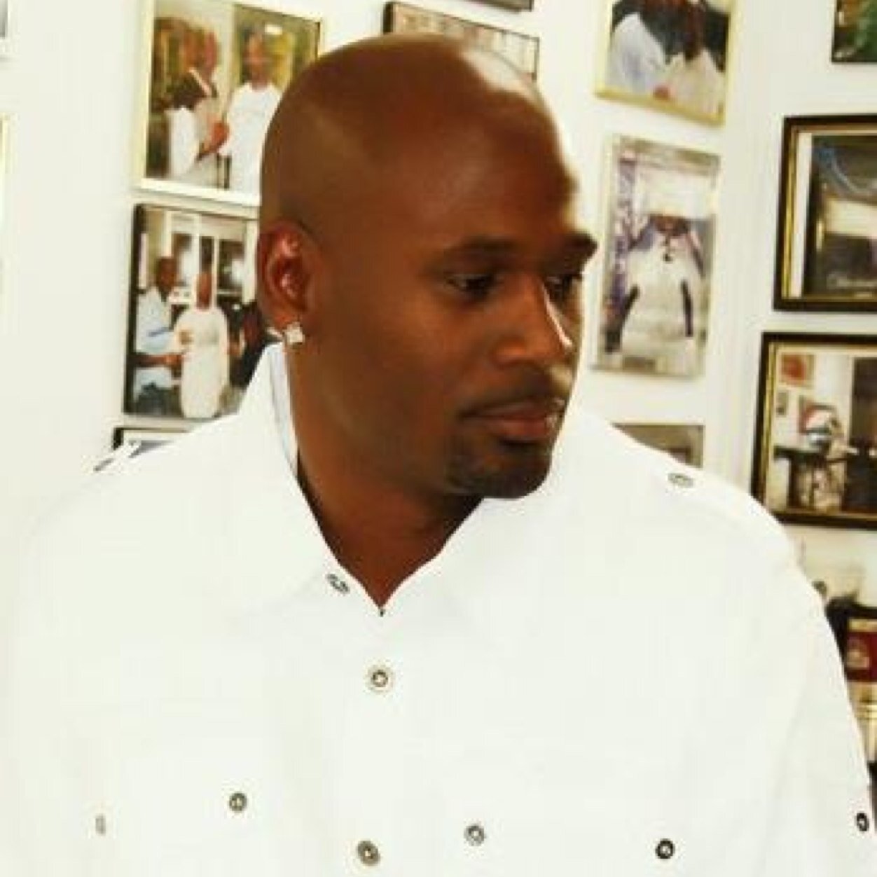 JordansShop303's profile picture. Jordan's Barber Shop & Salon: Barbershop for the Stars! Currently keeping pro athletes, artist and celebrities looking sharp!