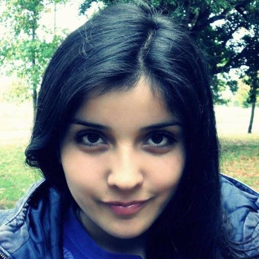 Estudiante en  Prevención de Riesgos ,amante de andar dibujando ..sueño frustrado ser artista visual . comprometida con la lucha social  y loca por los relieves