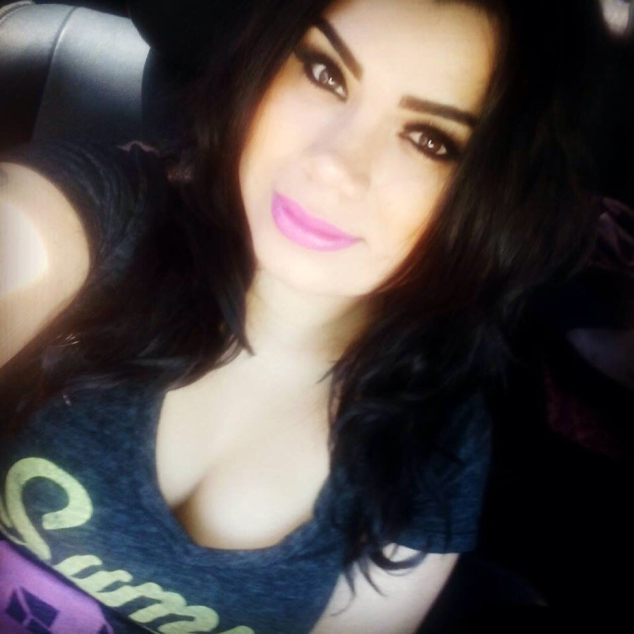im your Sweetest Sin&New Obsession Stephanie. 19 yrs young thang, #TEAMSingle & TEAMBisexual, party, club, work, school & on my griind $$$♥
