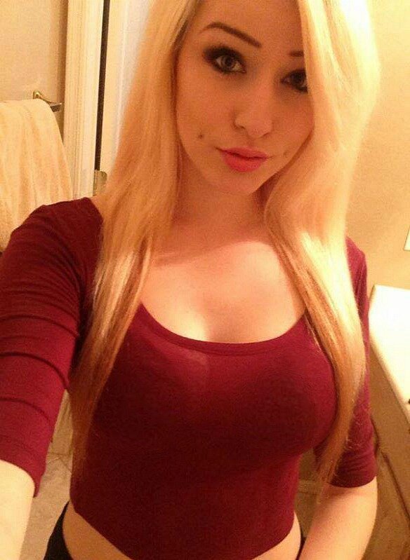 Heythatsnicole's profile picture. Yesterday is History, Today is a Gift, Tomorrow is Mystery...