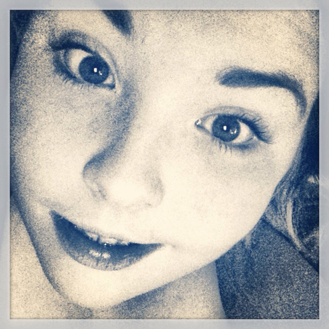 bec5236's profile picture. Hey Hey Hey it's Becca!!✌️ 1⃣9⃣ years!! Ireland !!Music,Photography, Art ✏️ and Video Games!! Follow Me and I PROMISE i'll Follow Back... Peace Out Peeps✌️