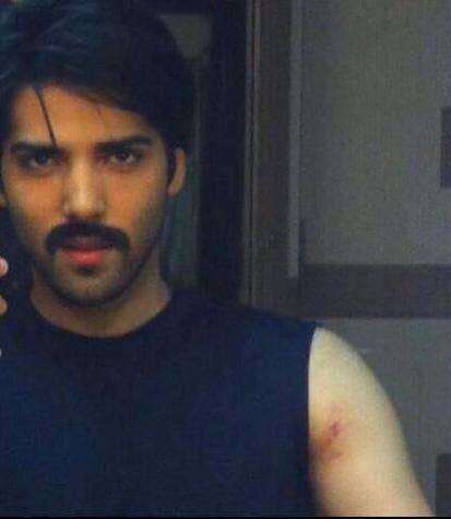 This FC is dedicated to Kinshuk Mahajan who isn't on twitter and hopefully joins twitter soon :D If your a #KinshukMahajan Fan then do follow :D
