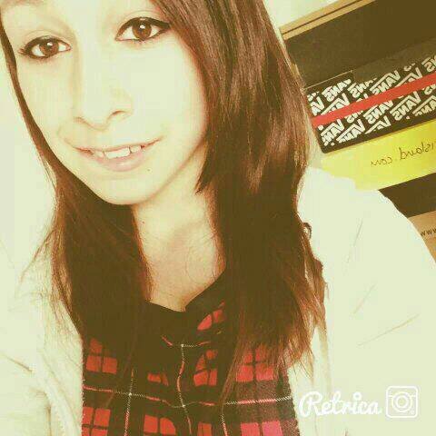 iminyourdreams_'s profile picture. New twitter, old one got boring✋ follow for follow ok ty