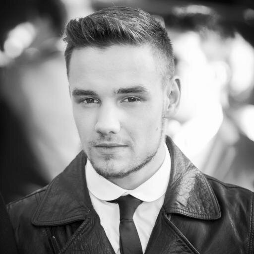 Just because you don't have a prins,doesn't mean you're not a princess -☮∞♔ ☯♪♥ -Directioner 4 life- @Harry_Styles & @Real_Liam_Payne please follow me 0/5 0/4
