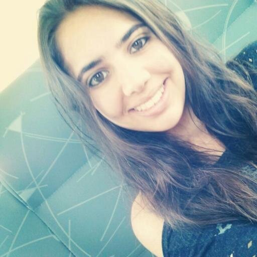 Amo praticar esportes, comer e dormir u.u
