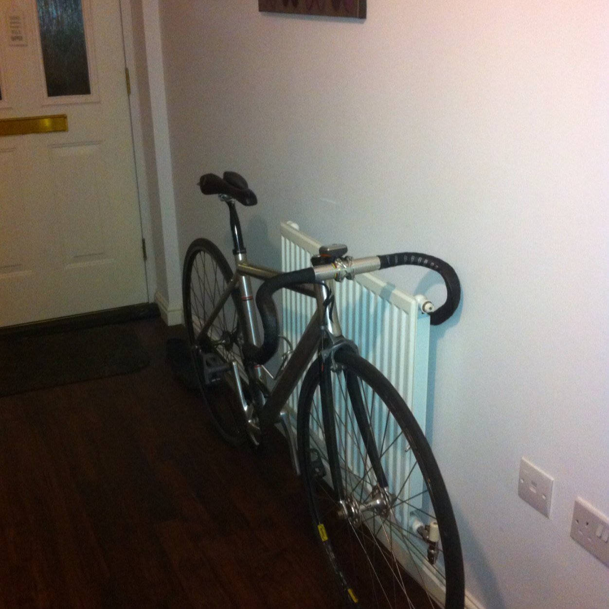 BikeW4nkerWAGs's profile picture. Professional Cycling Widow/Wife - that's right, there's a bike in my hallway and cycling paraphenalia all over my dining table...