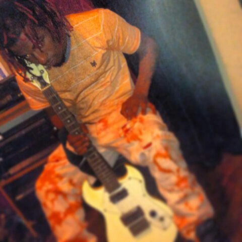 its  cashaddit im from longview Texas I'm a  producer/rapper o yea and i love my haters