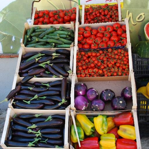 Food Diary of a Greek Girl. Passion for photography, travelling and sharing (but mostly eating) of real food. #SoMuchToEatSoLittleTime #eat