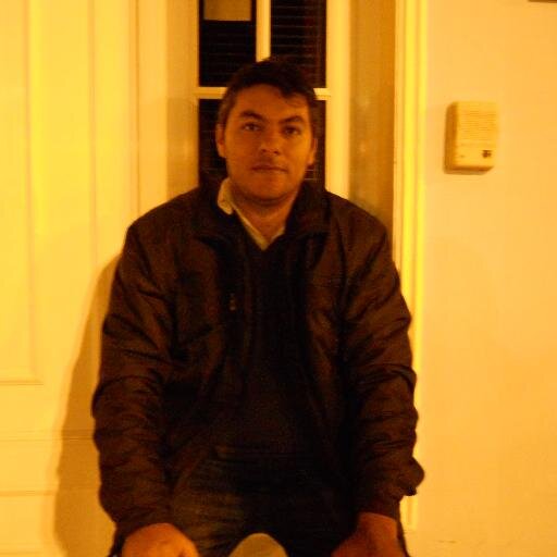 Christian musician, husband, father of two beautiful girls, and a baby called Benjamín, go to my blog