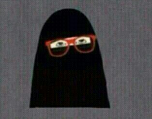 وﺂنت تحگي ودي ﺂهمس لگ ﺂنت ﺂجمل من بہالدنيا حگى ♥