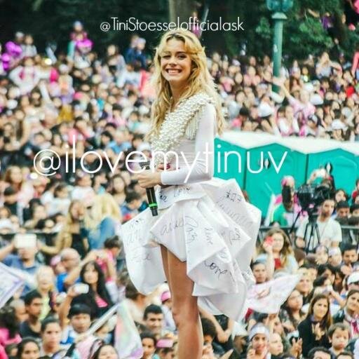 13/10/13 Conocí al elenco. | 1 RT de Facu | 1 RT y 3 FAV de Rodri Pedreira |1 FAV de Kelo♡