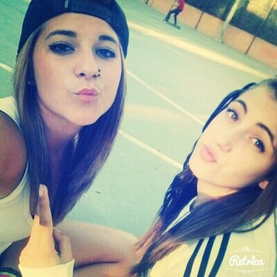 //Me encantaaa besaar tus labioos.//Real Madrid mas que un equipo.//MEJOR AMIcGA. L.//MEJOR AMIGO//10.05.14.