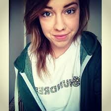 bestanarosa165's profile picture. La vida no tiene un control remoto, levantate y cambiala tu mismo.