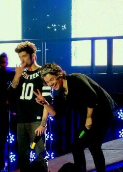 Vêm ni mim Larry