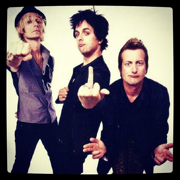 GreenDOfficial's profile picture. Green Day and pizza lol