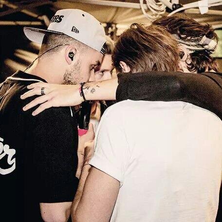 1DArgen11's profile picture. Toda la INFO de 1D aquí ! :) 
Follow Me!     Página Oficial: https://t.co/RZa08kJLPX