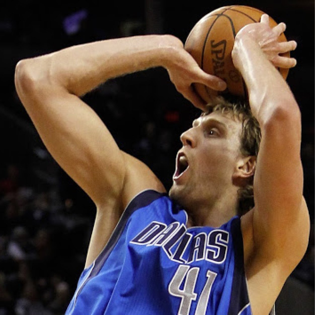Mavs Basketball! Part of the Texas Sports Review family. All Mavs (and NBA), all the time! #MFFL Dallas http://t.co/ClHz5oVqdg