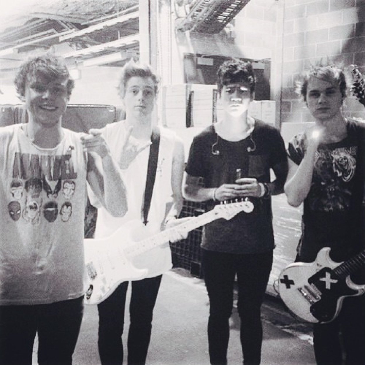 keeping you updated on the 5sos project for Nashville wwat on august 19th
