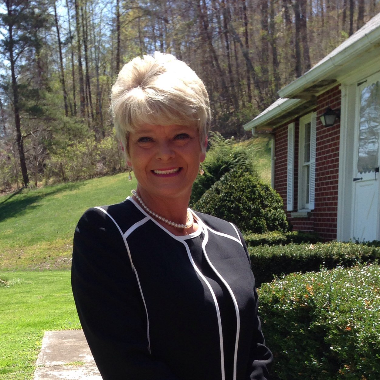 Kattomy's profile picture. Kentucky Wildcat Fan, Nascar,