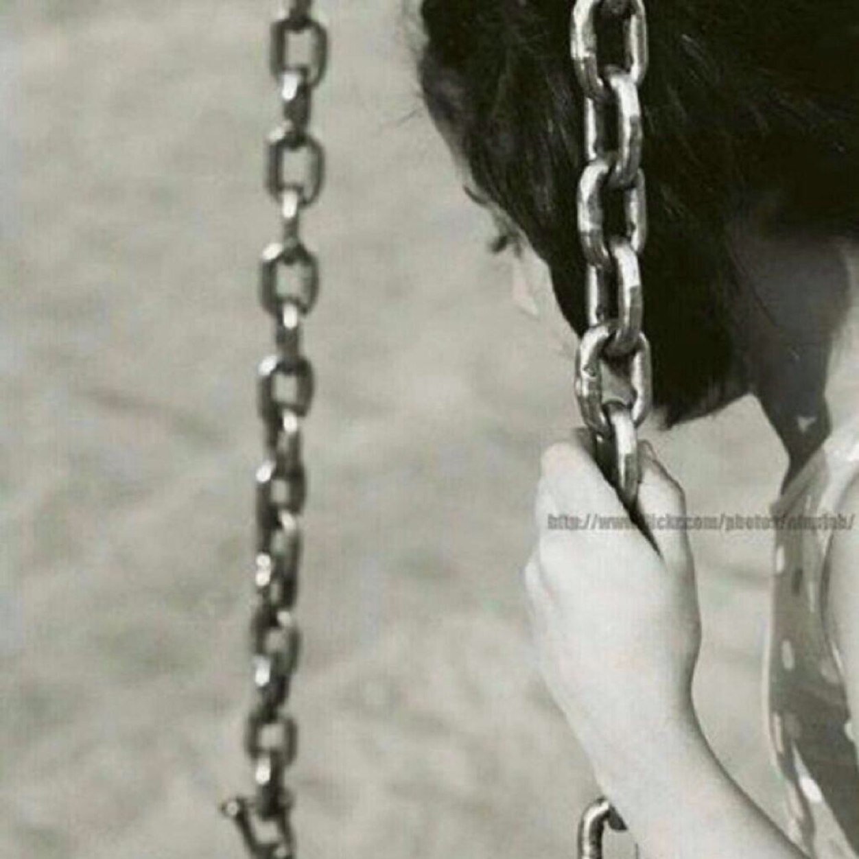 ‏‏‏حياتي ليست بكامل الروعہ ولكن :الحمدَ للہ على كل ما لدي ♥