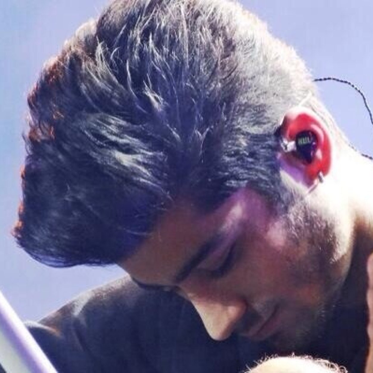 raybanzouisx017's profile picture. ask for a follow back on @raybanzouis