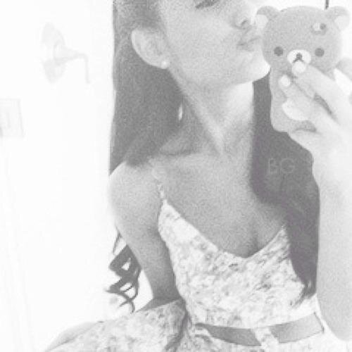 uqlyteen's profile picture. So don't be dumb, I got 99 problems but you won't be one