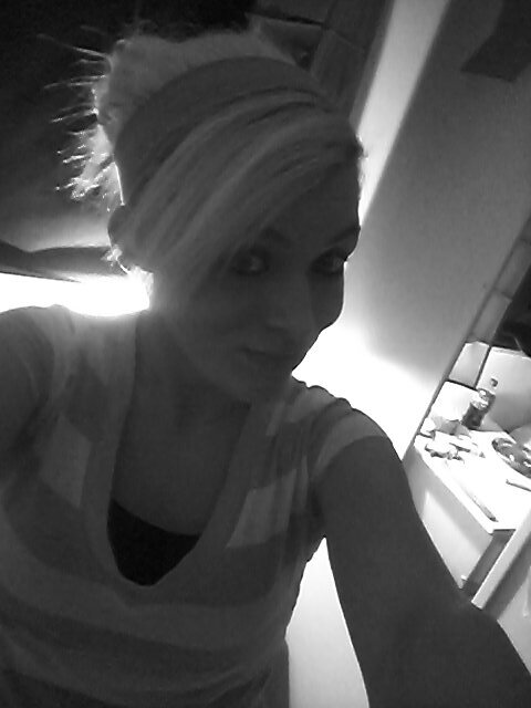 single just waiting for the world to end haha