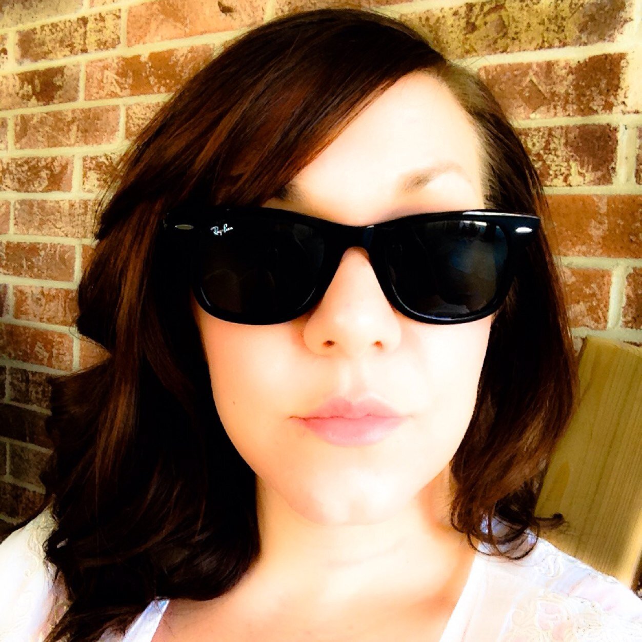Wife to Edward. Mama to Samuel and Margaret. Lover of purple, Bob Dylan, and true crime documentaries.