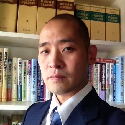 サイバーアーツ法律事務所所属。インターネット関連事件を専門に受任している弁護士です。
