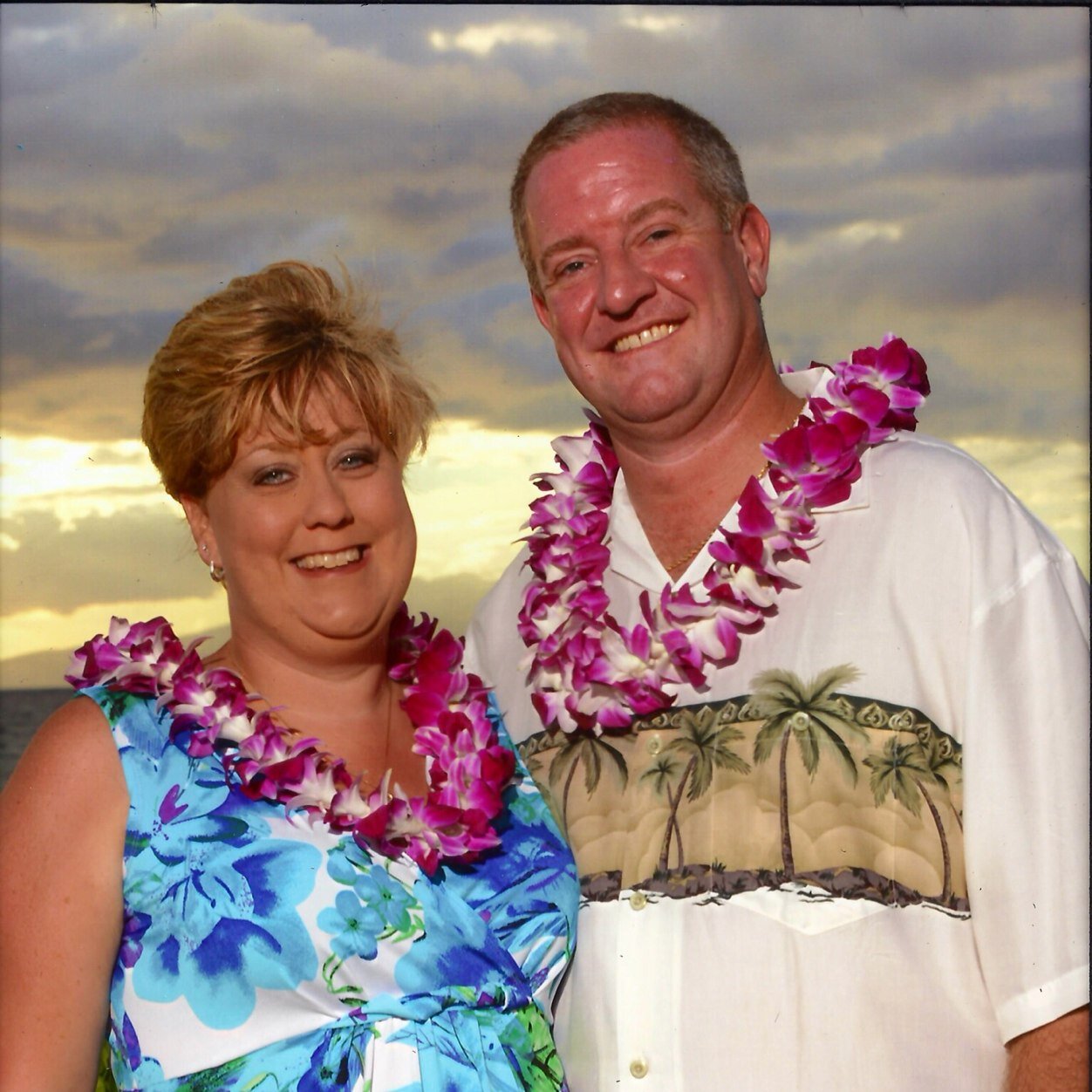 brentsever's profile picture. Work for a cause not applause, live life to express not impress, don't strive to make your presence noticed, just make your absence felt!