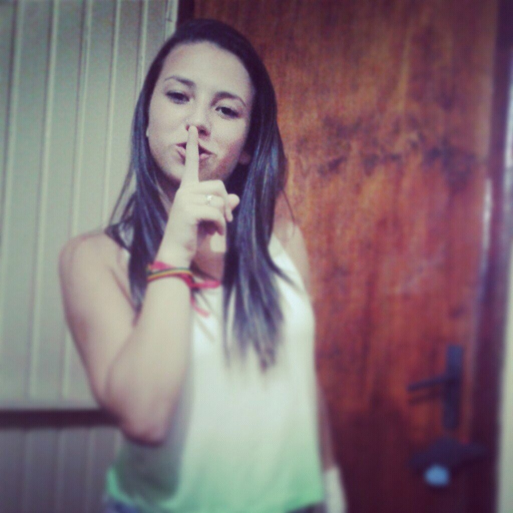 ela eh o qe? bandida louca chapa quente (8'