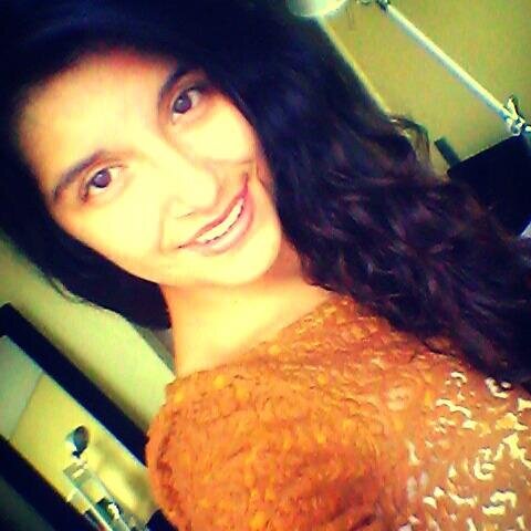 AniiSmilee's profile picture. tengo 18(: estudio diseño en la U mayor, soy sencilla alegre,me gusta el arte,dibujar,pintar y  vivo el dia a dia sin depender de los demas. #Directioner!❤