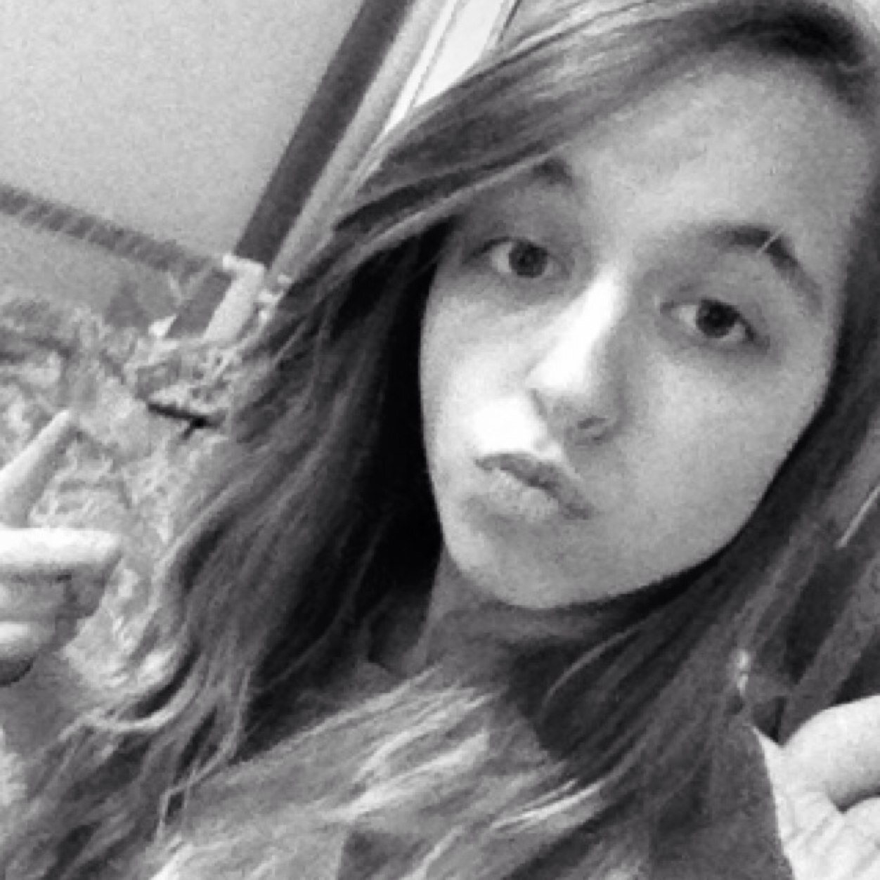 lindsy_sp's profile picture. Follow me i follow back plz :):)