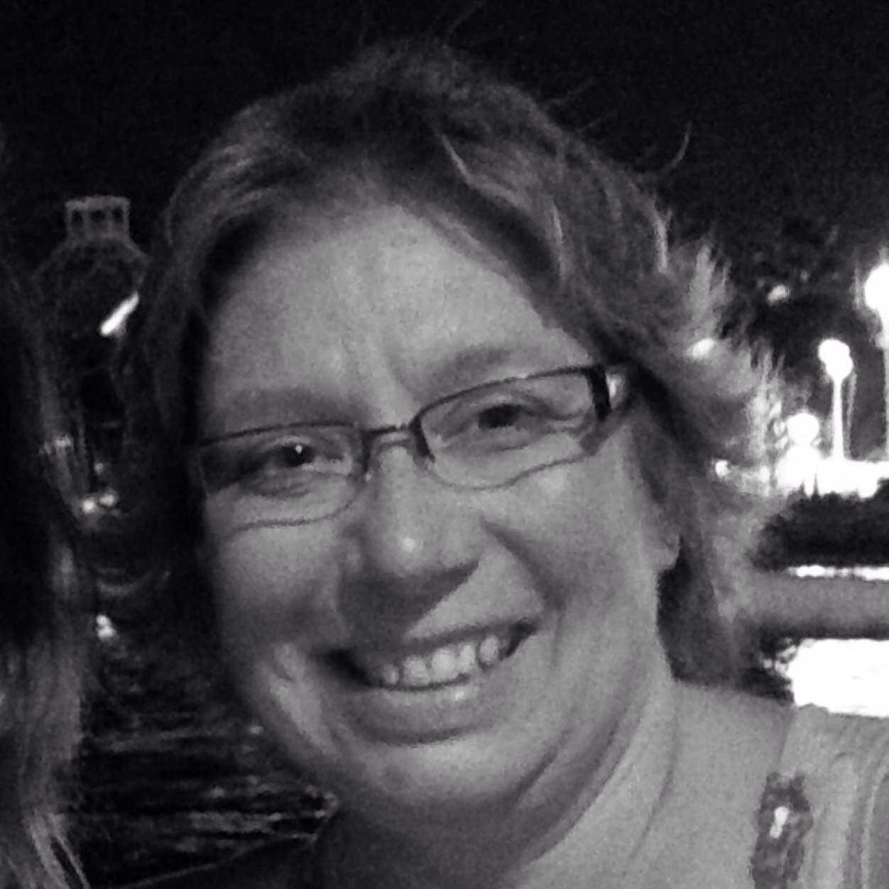 English teacher, iPad educator, paperless classroom, mother of three
