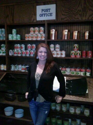 I Live each day to the Fullest and Live it like its my last!!Love My Family & Friends!!!:)